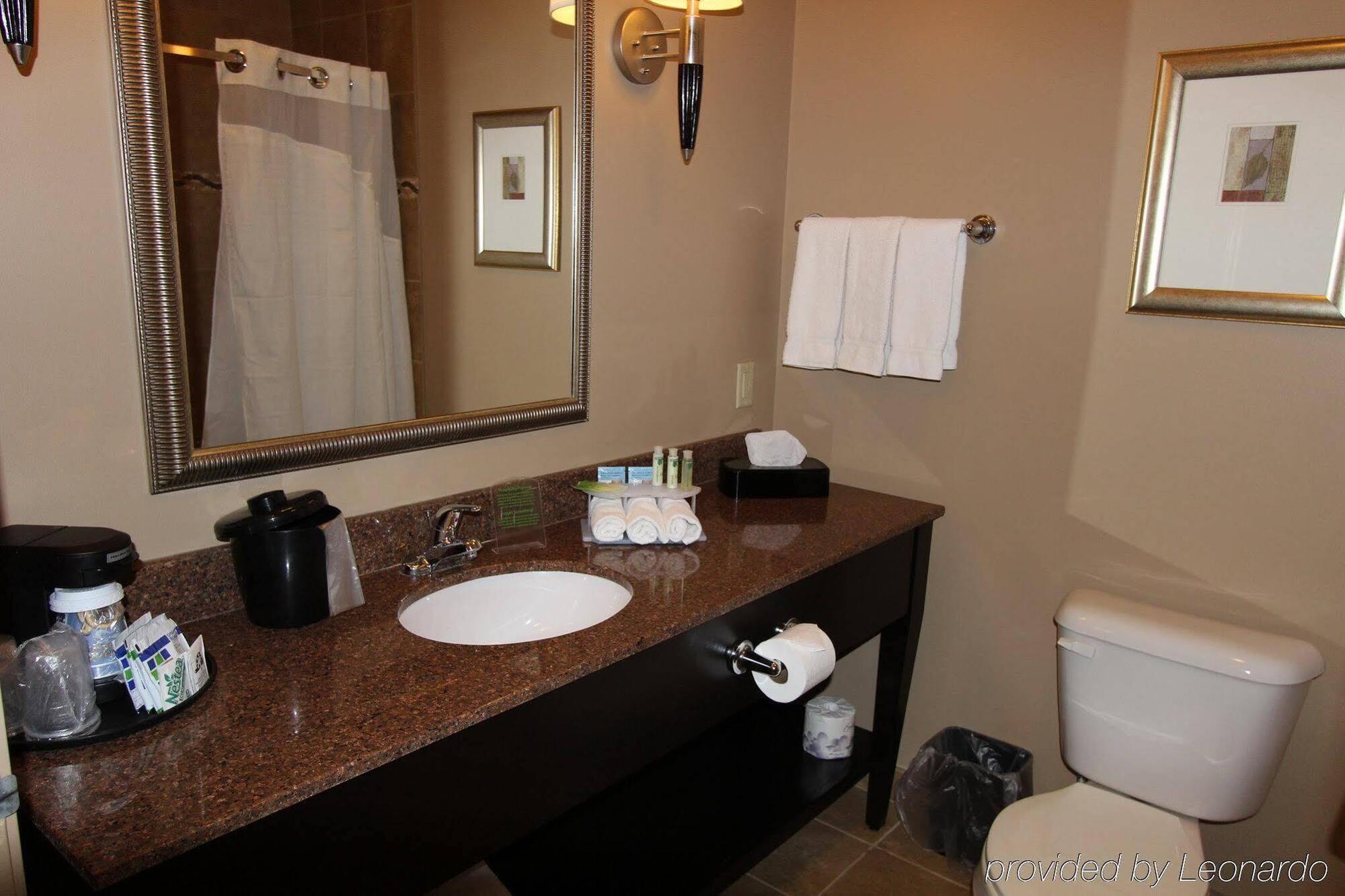 Holiday Inn Express - Albert Lea By Ihg Exterior photo